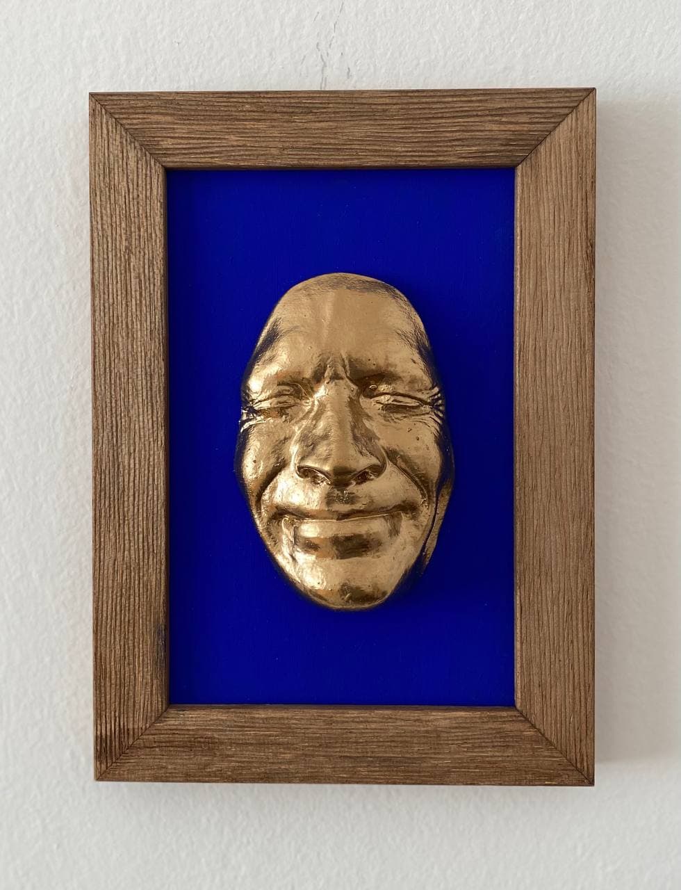 Gregos, Smile, 10x15cm, Resin, Acrylic and Aerosol. Wooden frame, 2020