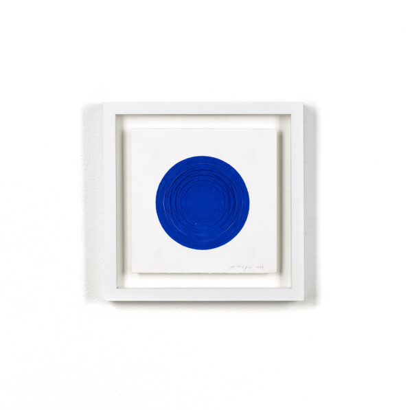 michael-wegerer-folded-figures-blue-dot-galerie-dumas-linz