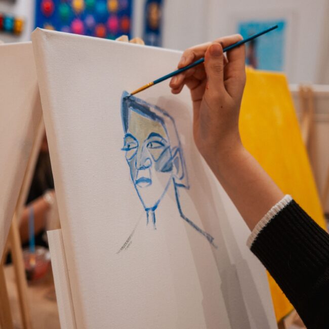 Sip-Paint-with-an-Artist-galerie-dumas-linz